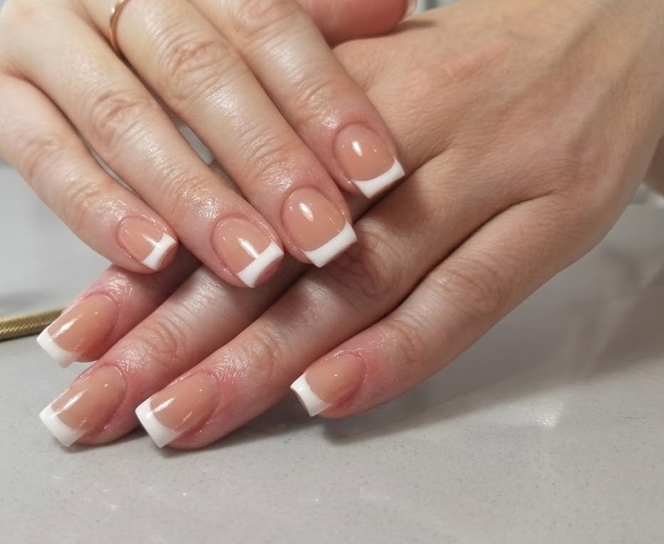 Manicure Services 60371